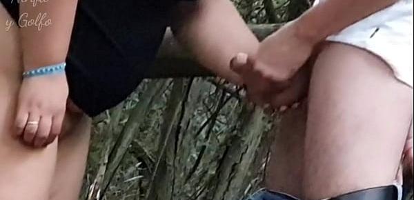  Fucking a brunette with big tits in a natural park with the risk of getting caught - Onlyfans.comninfaygolfo
